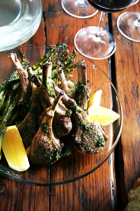 broiled lamb chops with nigellas mint sauce - Article 1